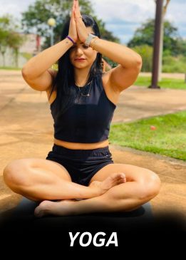 Aqui o Yoga é para todos, e é colocada como uma prática acessível independente do seu corpo, idade, 
		se tornando perfeito para novatos ou avançados. Esta prática vem oferecer este entendimento vivencial de que o 
		Yoga passa por outros aspectos, que não só o do corpo físico, e de que a verdadeira flexibilidade vem da mente e 
		do coração. Na plataforma somos corpo, mente e alma